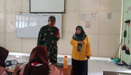 Babinsa Dampingi Pendistribusian MBG: Pastikan Anak Sekolah Terima Gizi Seimbang