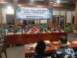 Koramil Krian Dukung Musdes Pembentukan Panitia Pilkades Sidomulyo 2026