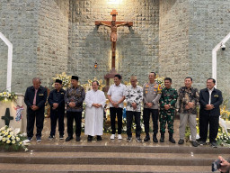 Dandim 0816 Pastikan Keamanan Malam Natal, Forkopimda Sidoarjo Kunjungi Gereja