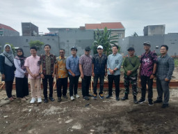 Staf Kemenkeu RI Tinjau Pembangunan Koperasi Merah Putih di Tawangsari