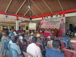 Babinsa Hadiri CSR BRI Peduli, Gapoktan Tani Makmur Terima 4 Unit Hand Traktor
