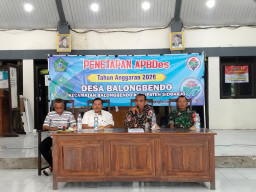 Babinsa Balongbendo Hadiri Penetapan dan Pengesahan APBDes 2026