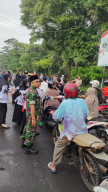 Indahnya Berbagi di Bulan Ramadan, Forkopimka Sedati dan Koramil 0816/18 Bagikan Takjil untuk Masyarakat