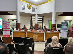 Halal Bihalal dan Rembug Warga Keboansikep, Babinsa Tegaskan Sinergi dan Solusi Nyata untuk Masyarakat