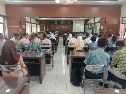 Tanamkan Disiplin dan Tanggung Jawab, Danramil Sidoarjo Bekali Calon Paskibraka Kader Bangsa