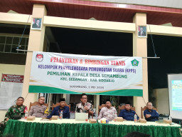 Penuh Semangat Kebersamaan, KPPS Semambung Dilantik dan Dibekali Bimtek untuk Sukseskan Pilkades 2026