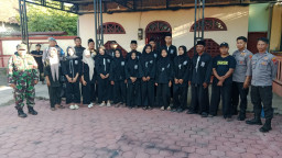 Babinsa Krembung Kawal Pemberangkatan Calon Warga PSHT, Wujud Pembinaan dan Sinergi untuk Ketertiban