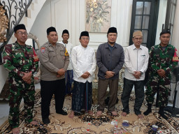 Babinsa Hadiri Ruwat Desa Ngingas, Ribuan Warga Bersatu dalam Sholawat dan Doa Kebersamaan