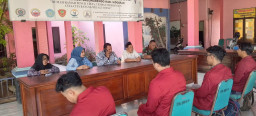 Babinsa Watesari Bersama Mahasiswa KKN UMSIDA, Perkuat Sinergi Kampus dan Desa
