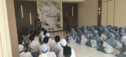 Babinsa Rangkul Ratusan Jiwa Muda SMPN 2 lewat Ketegasan yang Teduh