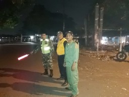 Anggota  Koramil 0816/11 Tarik Melaksanakan Pengamanan Peserta  Napak