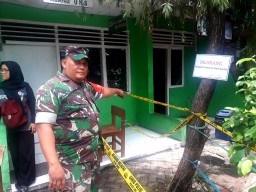 Wakil bupati Sidoarjo Tinjau SDN Tropodo adanya suhu panas di lantai Sekola