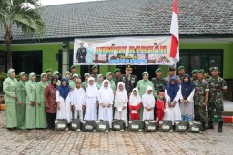 Jumat Berkah, Dandim Sidoarjo Berikan santunan pada anak yatim