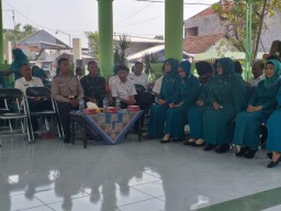Babinsa 0816/01 Hadiri Pelantikan Ketua Tim penggerak Pkk Tingkat kelurahan