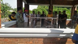 DANRAMIL 0816/13 YANG DI WAKILI PELDA MOCHTAR ZIARAH KE MAKAM LELUHUR
