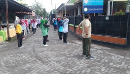 *SENAM SEHAT BABINSA BERSAMA UNSUR FORKOPIMCAM TULANGAN*