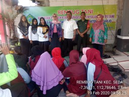 Babinsa koramil 0816/18 Sedati hadiri acara Rembuk Tani di ds Cemandi