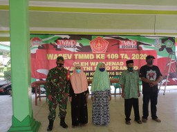 Pemeriksaan pasien jelang operasi katarak gratis ditengah pelaksanaan TMMD