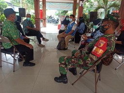 Babinsa Koramil 0816/12 Prambon tergabung dalam Tim Verifikasi Desa ODF