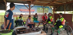 Komsos Babinsa 0816/06 Tanggulangin Bersama Warga Masyarakat Diwilayah Bina