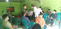 KORAMIL WARU GELAR ACARA PELETAKAN BATU PERTAMA PEMBANGUNAN MUSHOLA AL