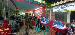 KAPOLRESTA SIDOARJO KUNJUNGI SERBUAN VAKSINASI