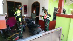 ANGGOTA KORAMIL 0816/03 BUDURAN MELAKSANAKAN PATROLI MENJELANG PERAYAAN NAT