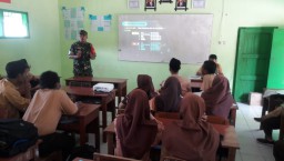 BABINSA TULANGAN SOSIALISASIKAN PENERIMAAN TNI AD KHUSUS SANTRI