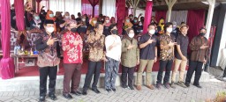 Babinsa Koramil 04/Porong laksanakan pengamanan gerakan BISA