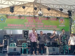 Danramil 0816/01 Sidoarjo Kota hadiri Harlah LSM Seven Gab ke 8