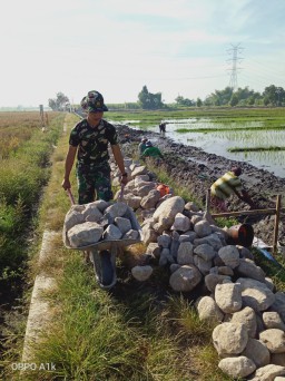 TMMD ke 114 Kodim 0816/Sidoarjo ajarkan semangat gotong royong