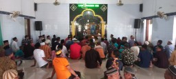 Babinsa Desa Ketapang Giat Sholat Jum'at & Do'a Bersama Forkopimka Tanggulangin