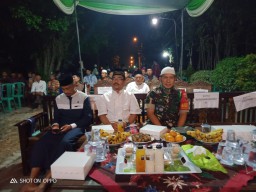 Babinsa Ramil 0816/13 Pantau dan Amankan Pangajian Peringatan Maulid Nabi Muhammad SAW