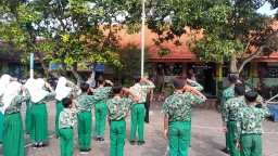 Babinsa Masuk Sekolah Siapkan Generasi Muda Berkarakter