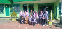 Mengenal Nilai Kebangsaan dan Tugas Seorang TNI Paud Ar-Rofi Berkunjung ke Koramil 0816/11 Tarik*