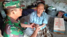 Babinsa Masuk Dapur Sebagai Bentuk Kepedulian Kodim 0816/Sidoarjo (Babinsa) dengan Masyarakat~Warga Binaan.