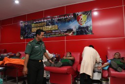 Kodim 0816/Sidoarjo Gelar Kegiatan Donor Darah dalam Rangka Hari Juang Kartika ke 78 dan HUT Kodam V/Brawijaya ke 75 Tahun 2023