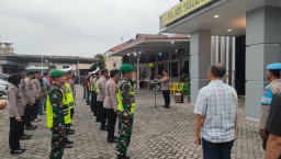 Sinergi TNI-Polri dan Satpol PP, Apel Pengamanan Malam Takbir Idul Fitri 1446 H di Sidoarjo Berjalan Lancar