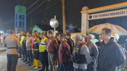 Sinergi TNI-Polri dan Linmas Amankan Konser Sound NGX di Balongbendo dalam Rangka Silaturahmi Idul Fitri 2025