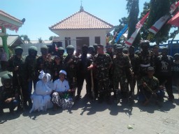Babinsa Koramil 0816/08 Jabon Ikut mensukseskan kegiatan Karnaval