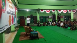 Malam Tasyakuran HUT RI, Babinsa Larangan Berbaur Dengan Warga
