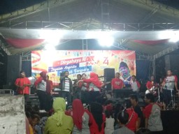 Babinsa Koramil 0816/09 pengamanan malam puncak gebyar HUT RI ke 74