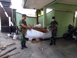 Koramil 0816/17 Gedangan Bersih-Bersih Pangkalan