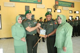 Dandim 0816/Sidoarjo Pimpin Upacara Wisuda Purna Wira