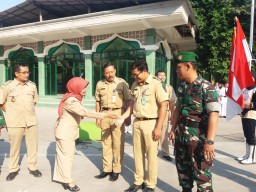 Pembinaan Ketertiban Siswa SMPN 3 Krian dengan Kecamatan Krian