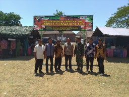 Warga binaan Koramil 0816/12 Prambon ikut meriahkan pembukaan TMMD