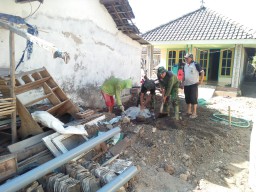 Pembuatan sanitasi di harapkan lingkungan lebih bersih dan sehat