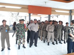 Babinsa Koramil 0816/03 Buduran Dampingi operasi yustisi di wilayah