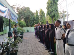 Danramil 0816/09 bekali Kebangsaan pada Siswa SMK Taruna Mitra Sehat