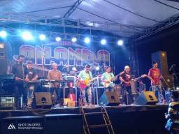 Sinergitas Babinsa Ramil 0816/13 dan Bhabinkamtibmas dalam Pam orkes